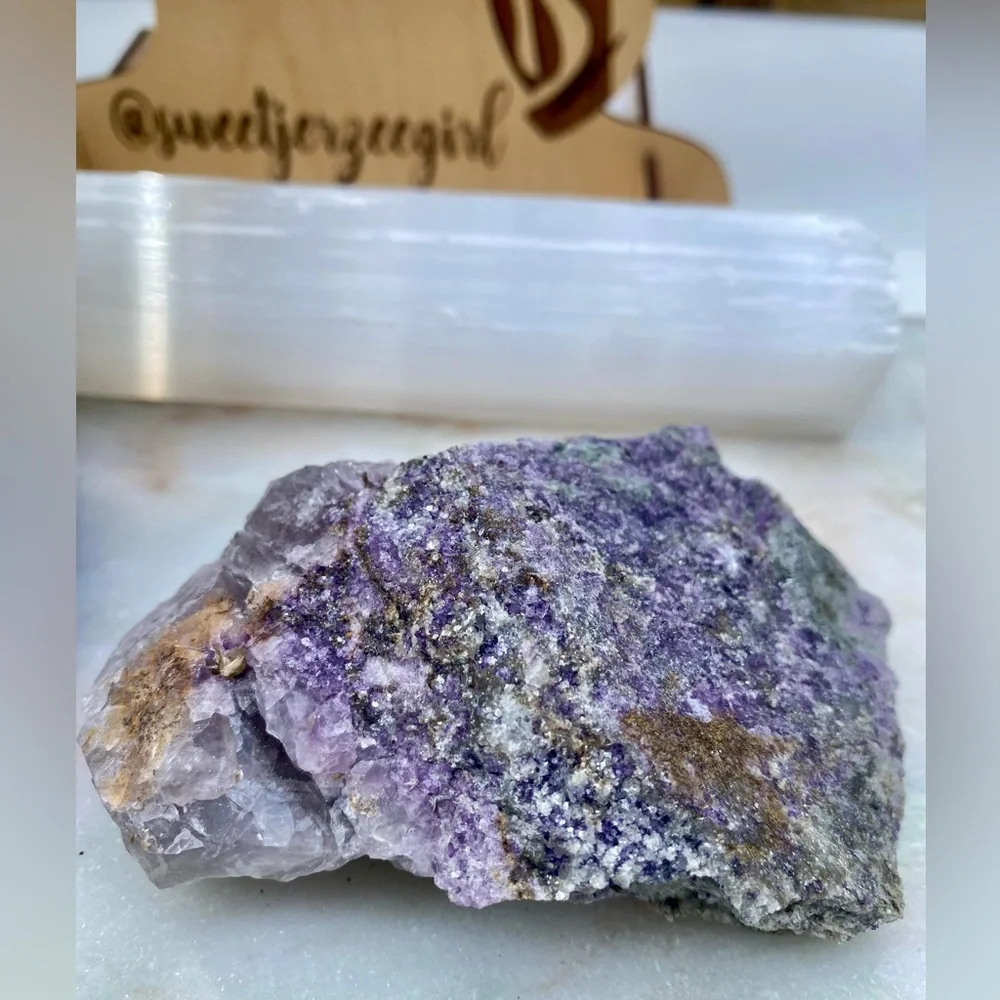 Natural Raw Fluorite on Muscovite Collectible Crystal Specimen 219 Grams